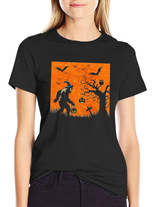 Halloween Bigfoot T-Shirt - Spooky Sasquatch Tee