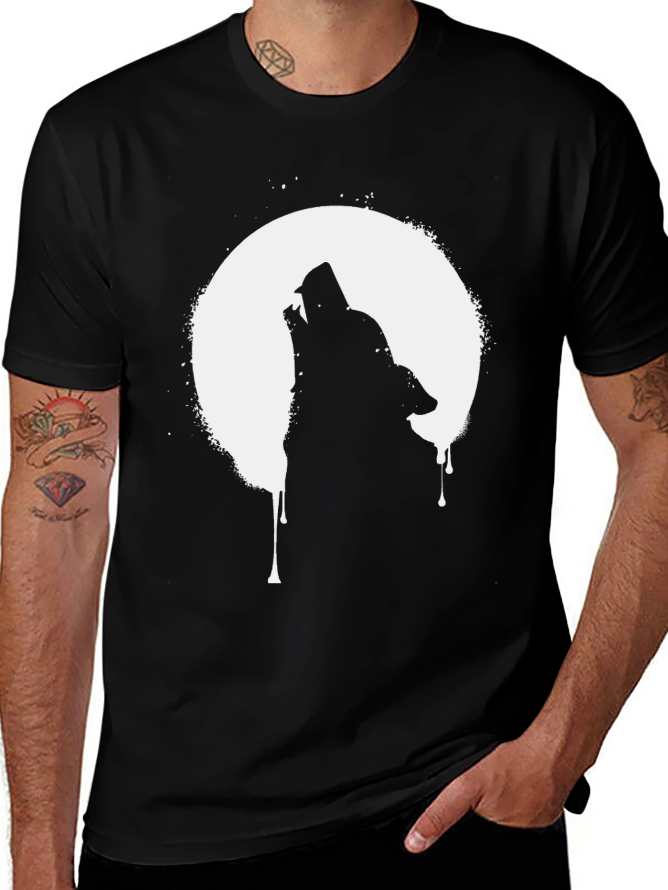 Wolf Howling at Moon Graphic T-Shirt - Black